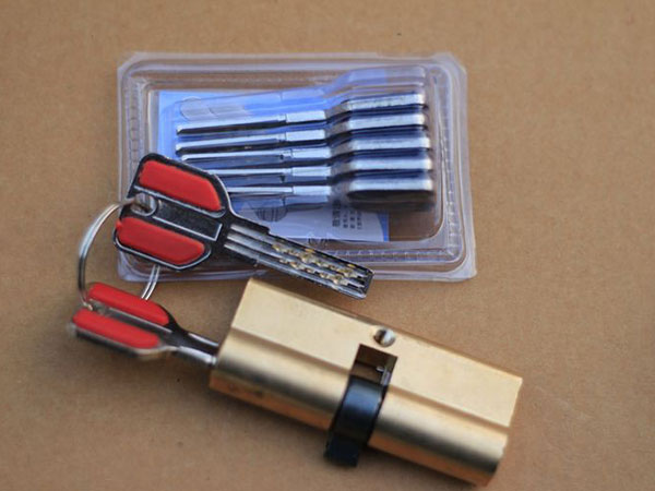 洛江24小时上门开锁公司